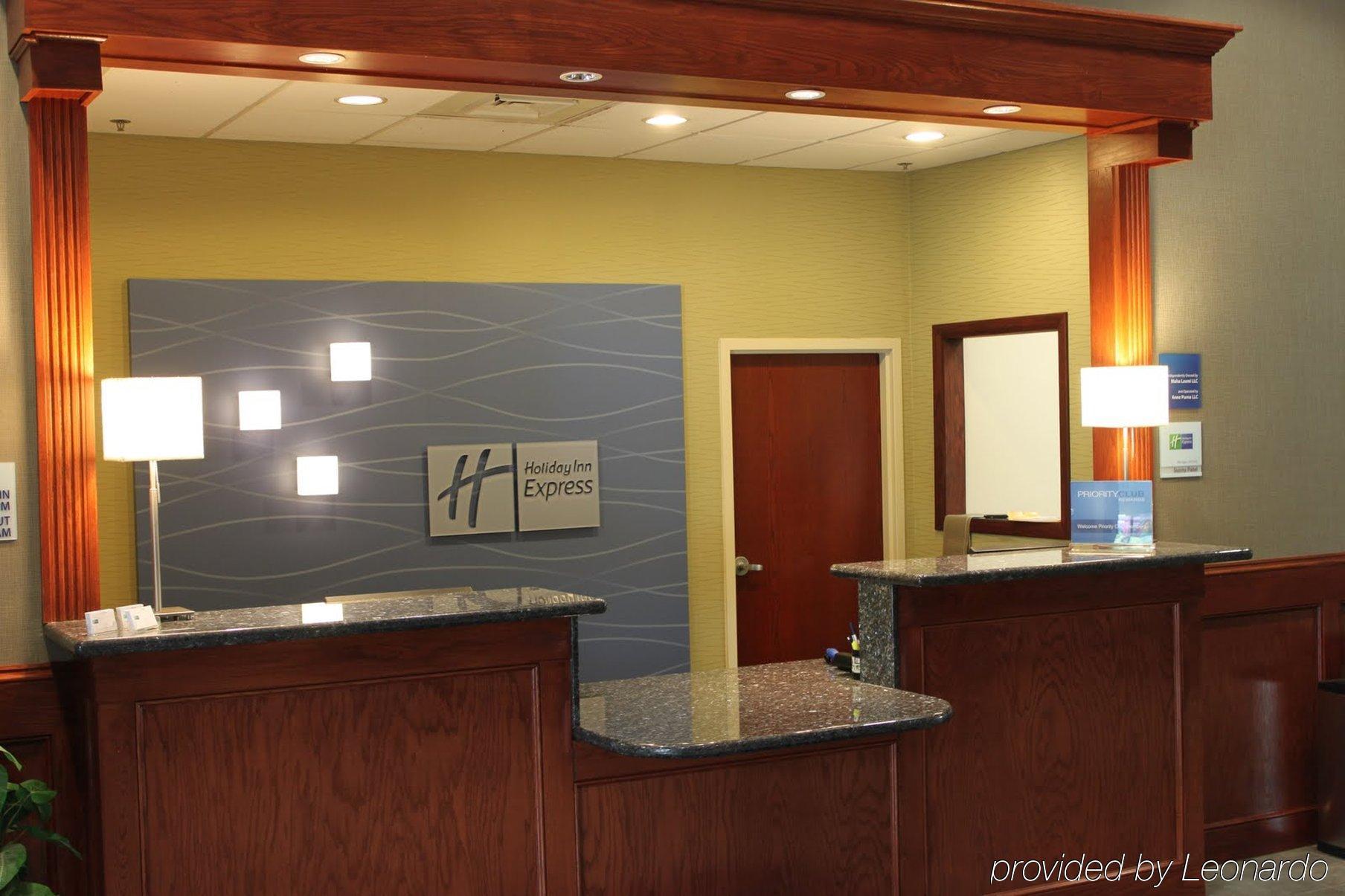 Holiday Inn Express & Suites Smithfield - Providence By Ihg Exteriör bild